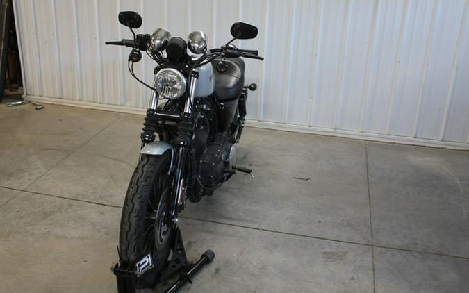 2015 Harley-Davidson XL883N - Sportster Iron 883