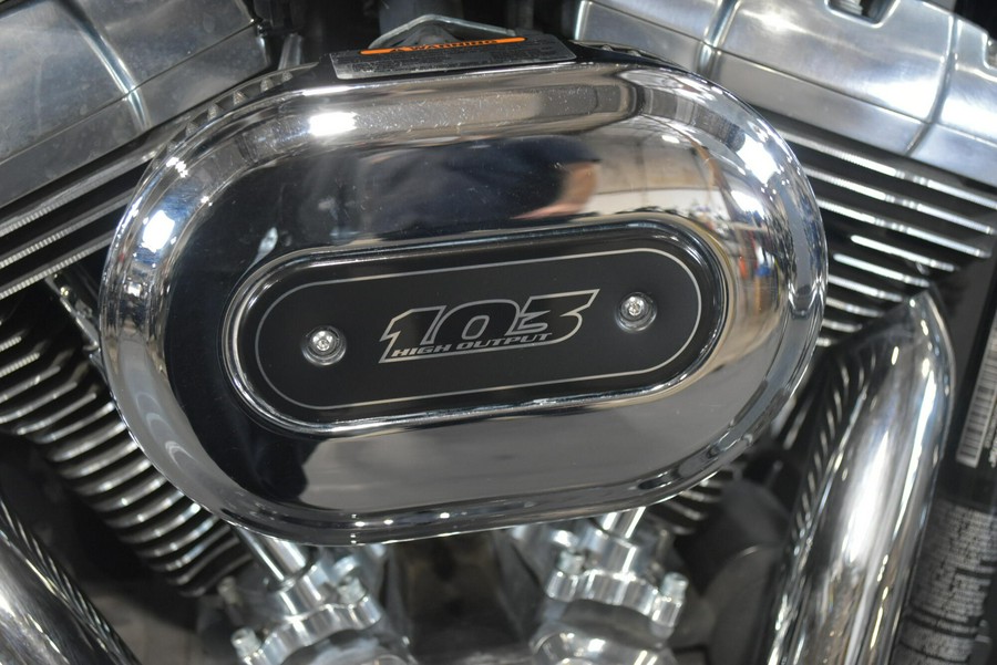 2016 Harley-Davidson Switchback Vivid Black