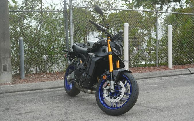 2025 Yamaha MT 09 SP