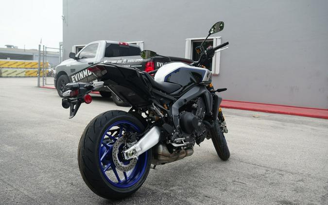 2025 Yamaha MT 09 SP