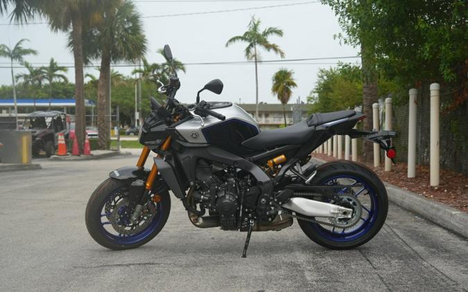 2025 Yamaha MT 09 SP