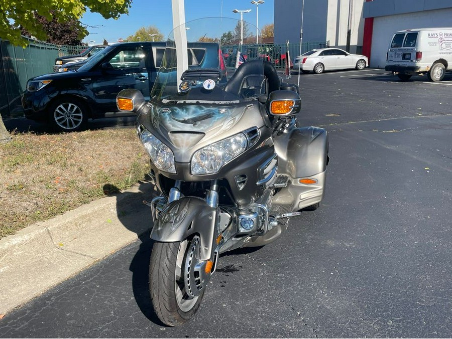 2004 Honda Gold Wing Base