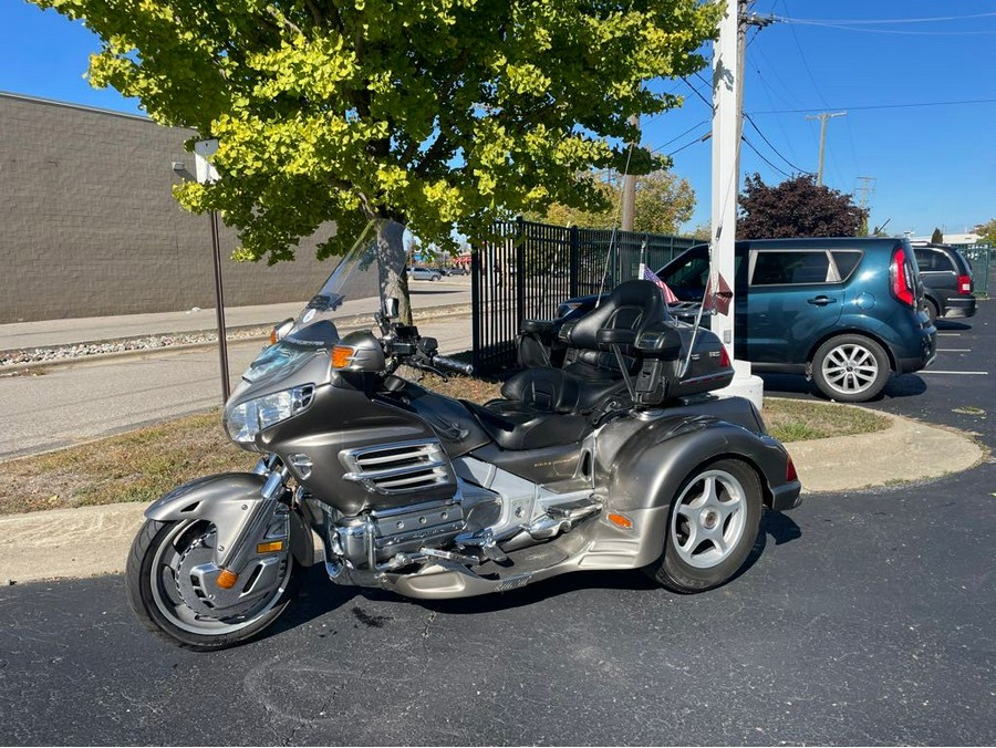 2004 Honda Gold Wing Base
