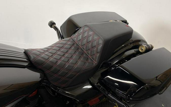 2018 Harley-Davidson® FLTRXSE - CVO™ Road Glide®