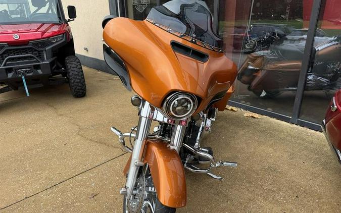 2014 Harley-Davidson® FLHX - Street Glide®