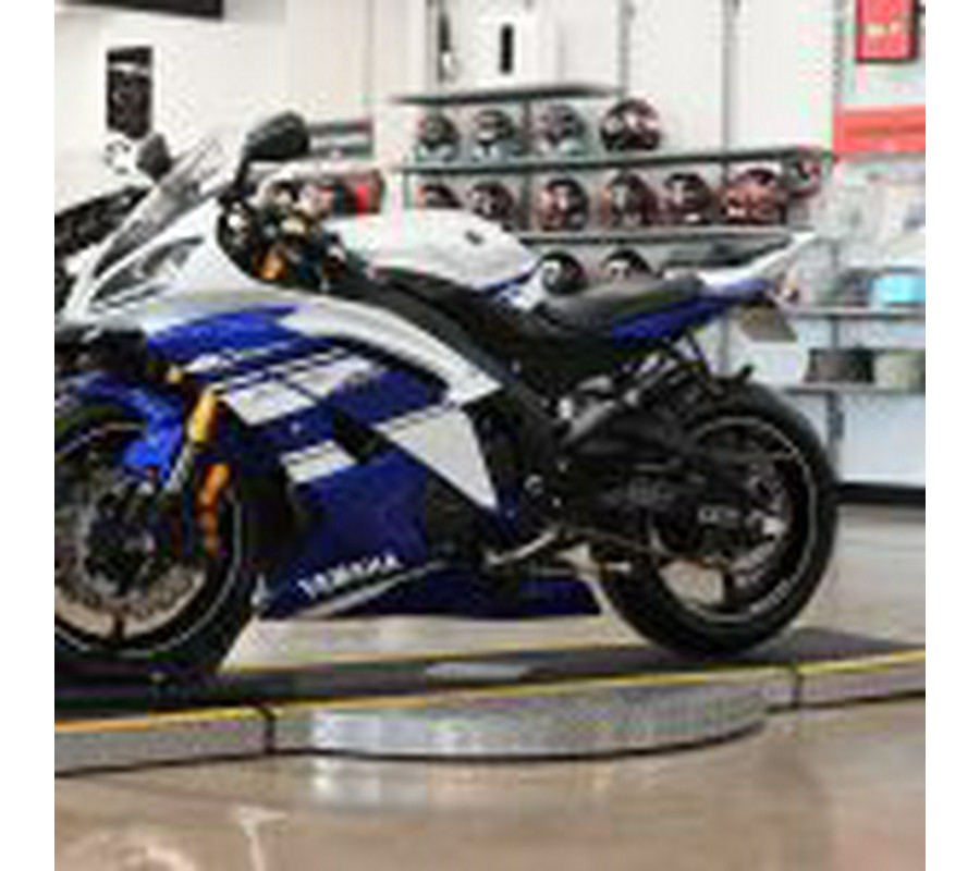 2014 Yamaha R6