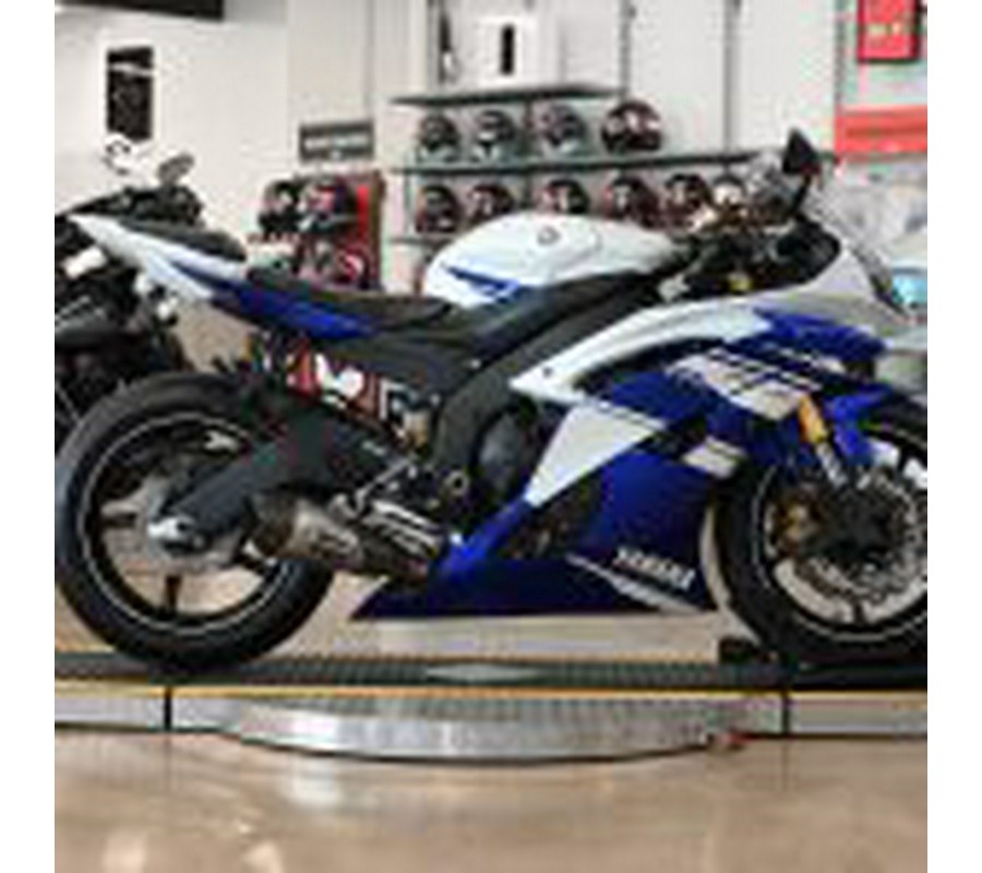 2014 Yamaha R6