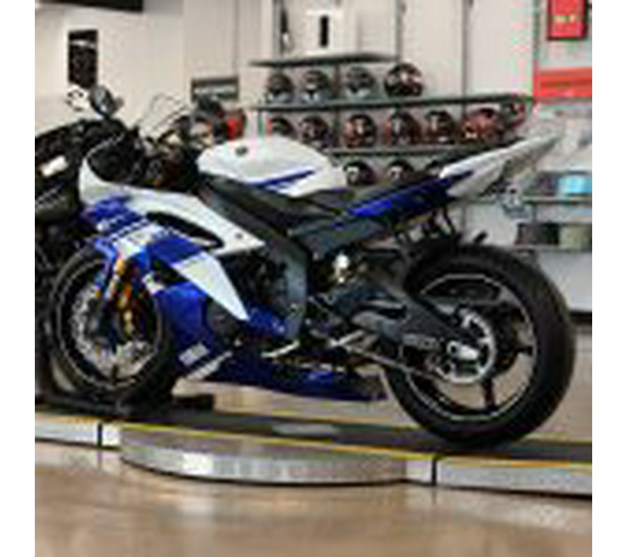 2014 Yamaha R6