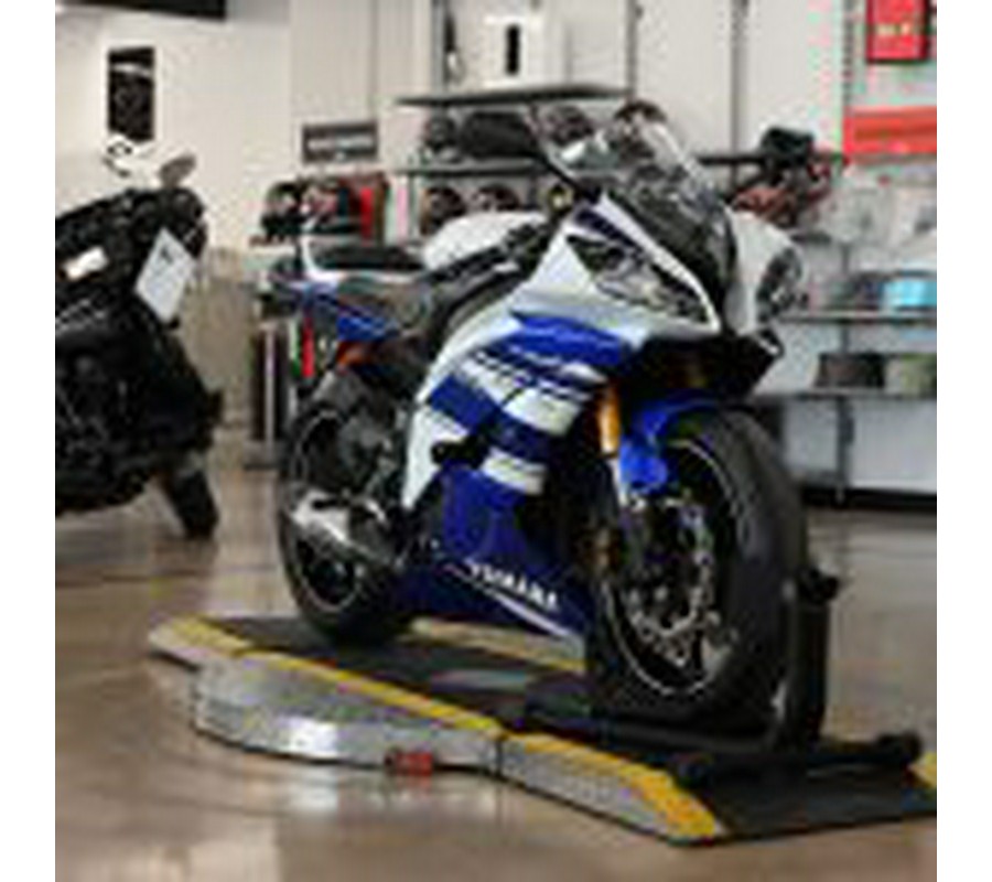 2014 Yamaha R6