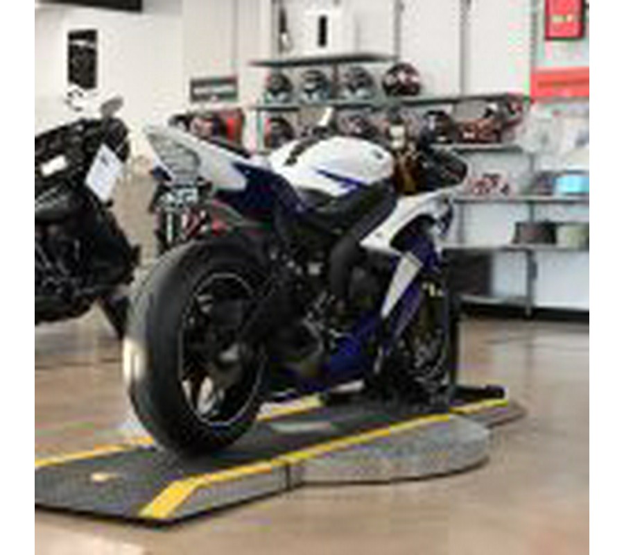 2014 Yamaha R6