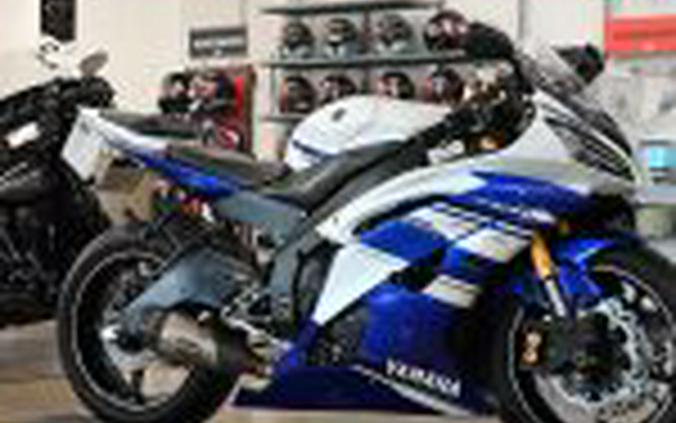 2014 Yamaha R6