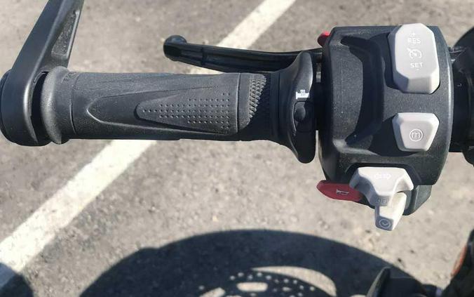 2020 Triumph Speed Triple RS