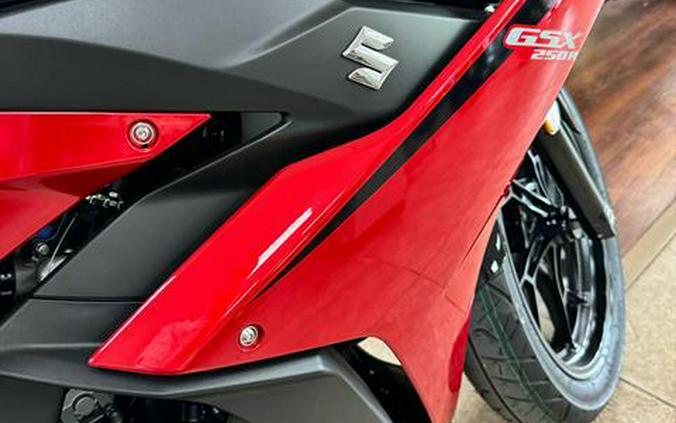 2024 Suzuki GSX250R ABS