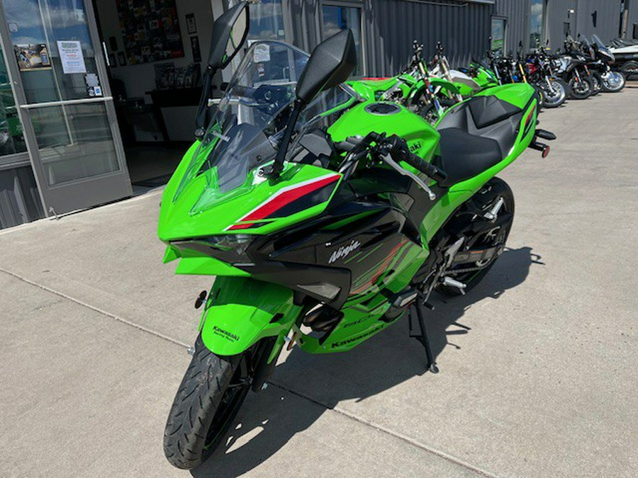 2024 Kawasaki Ninja® 500 KRT Edition SE ABS