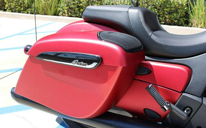 2024 Indian Motorcycle® Challenger® Dark Horse® w/PowerBand Audio Pkg Sunset Red Smoke