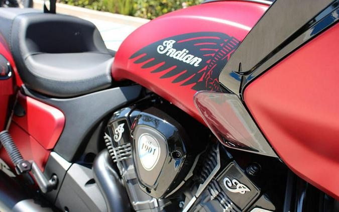 2024 Indian Motorcycle® Challenger® Dark Horse® w/PowerBand Audio Pkg Sunset Red Smoke