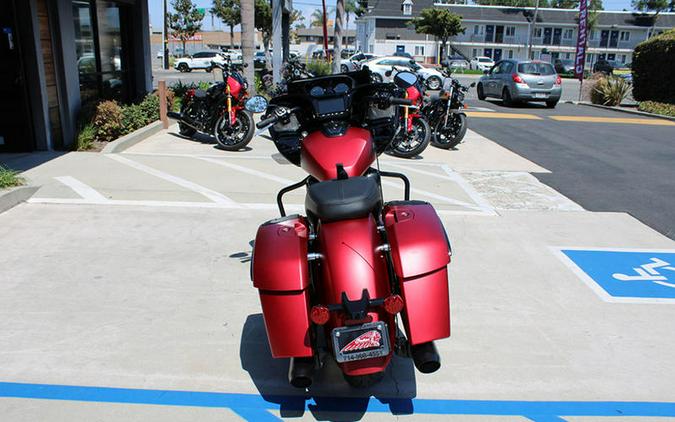 2024 Indian Motorcycle® Challenger® Dark Horse® w/PowerBand Audio Pkg Sunset Red Smoke