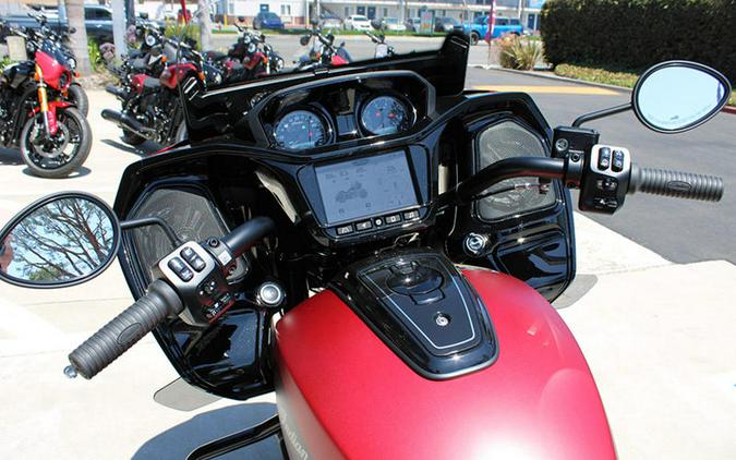 2024 Indian Motorcycle® Challenger® Dark Horse® w/PowerBand Audio Pkg Sunset Red Smoke