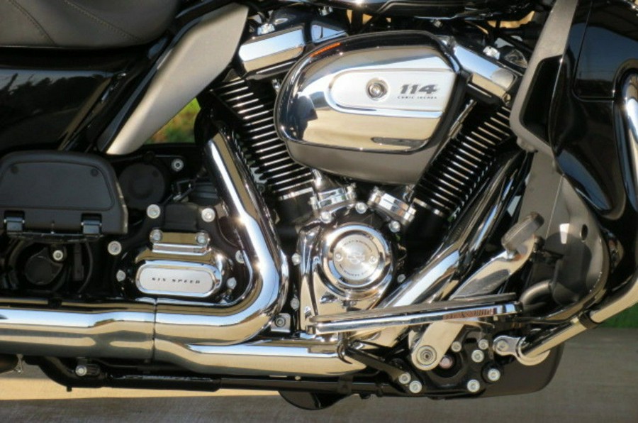 2024 Harley-Davidson® FLHTCUTG - Tri Glide® Ultra