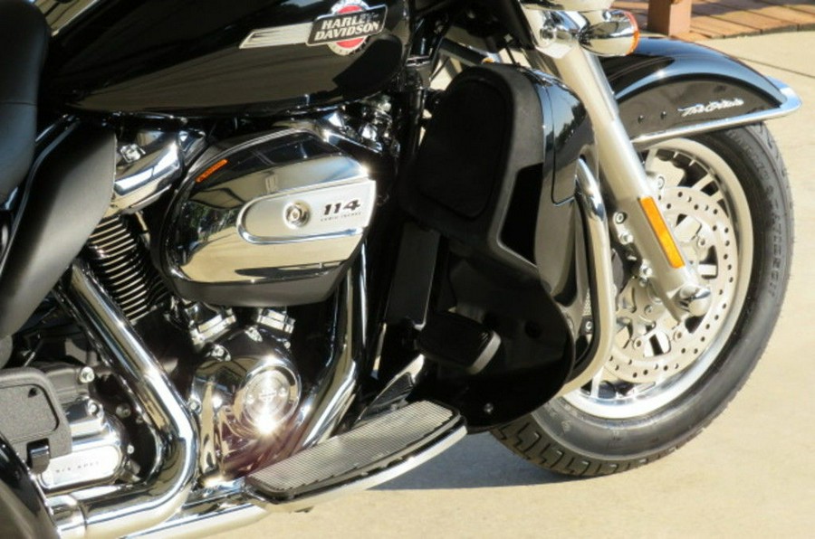 2024 Harley-Davidson® FLHTCUTG - Tri Glide® Ultra