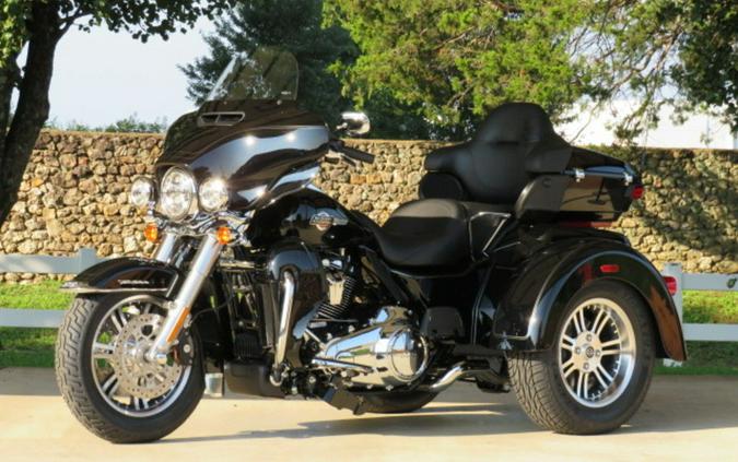 2024 Harley-Davidson® FLHTCUTG - Tri Glide® Ultra