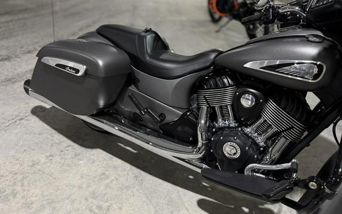 2020 Indian Motorcycle® Chieftain® Dark Horse® Thunder Black Smoke