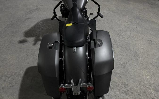 2020 Indian Motorcycle® Chieftain® Dark Horse® Thunder Black Smoke