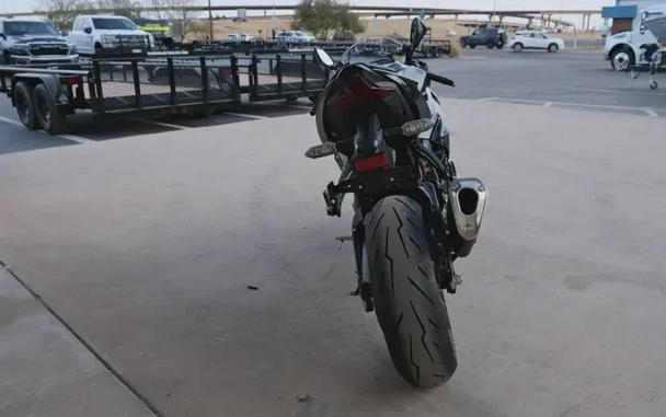 2026 KAWASAKI NINJA ZX6R