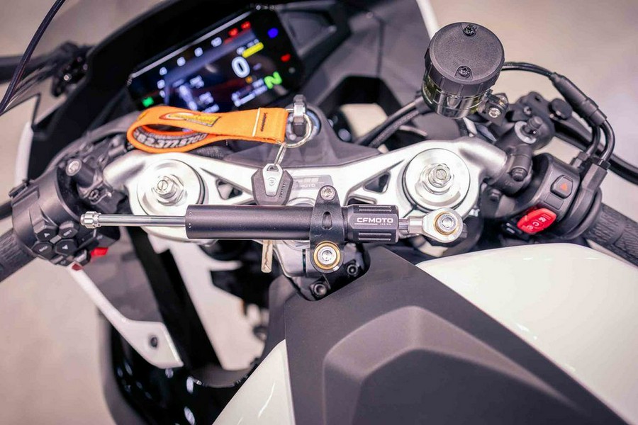 2026 CFMOTO 675SS