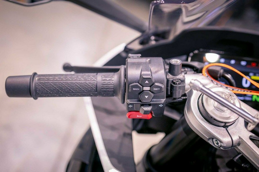 2026 CFMOTO 675SS