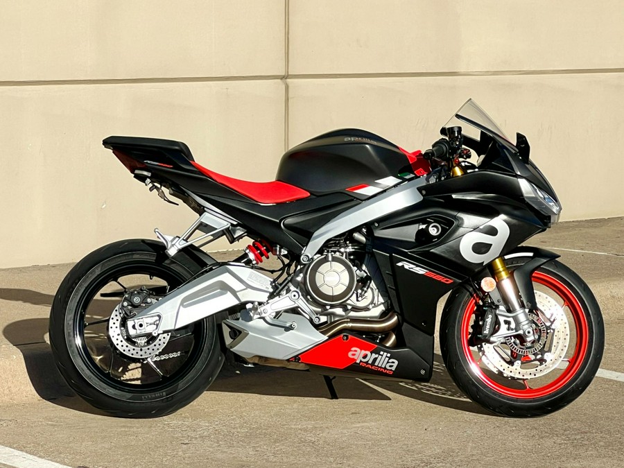 2022 Aprilia RS 660