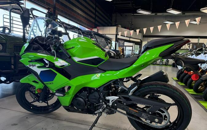 2026 Kawasaki Ninja® 500 SE ABS