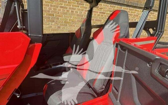 2025 Polaris® GENERAL XP 4 1000 ULTIMATE