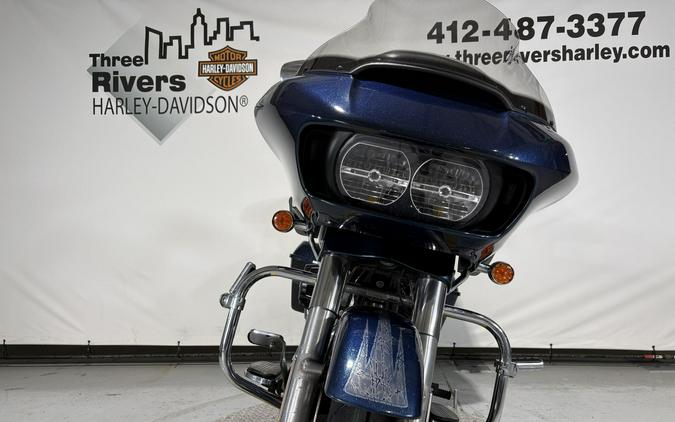 2016 Harley-Davidson® Road Glide® Special Custom Colour Cosmic Blue Pearl