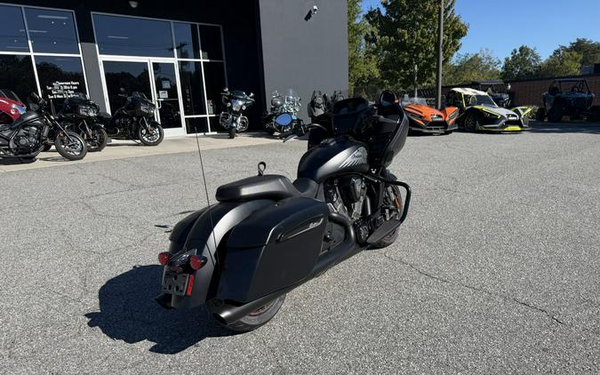 2023 Indian Challenger® Dark Horse®