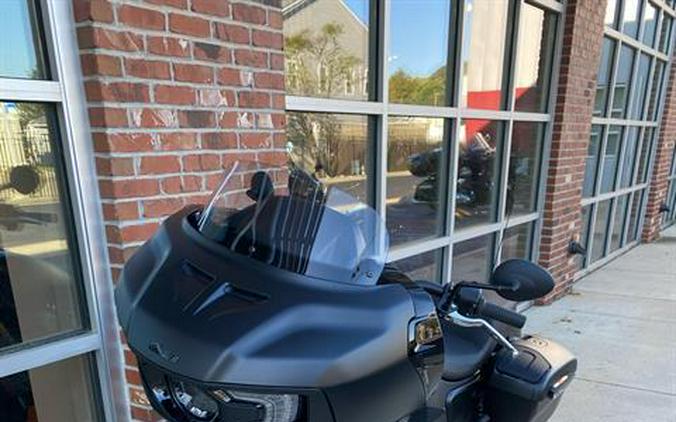 2024 Indian Motorcycle Challenger® Dark Horse® with PowerBand Audio Package