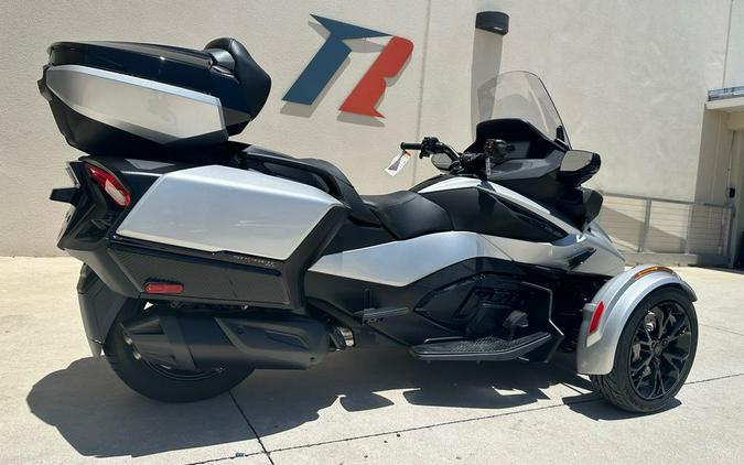 2024 Can-Am™ Spyder RT Limited