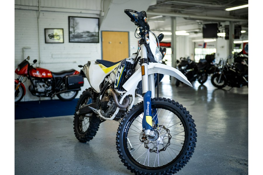 2017 Husqvarna Motorcycles FE 350