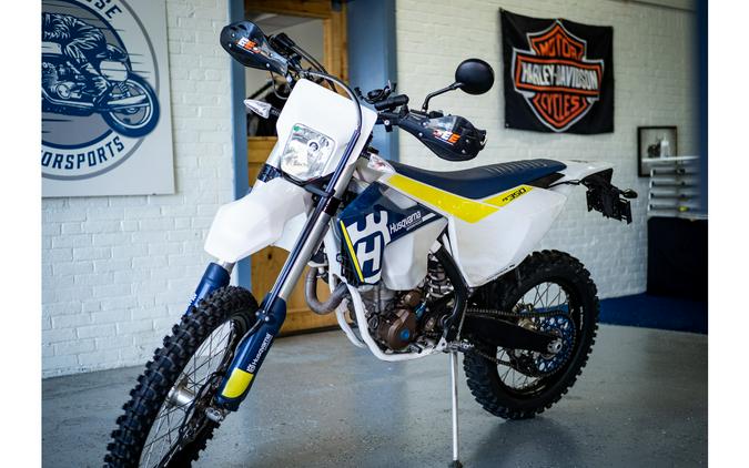 2017 Husqvarna Motorcycles FE 350