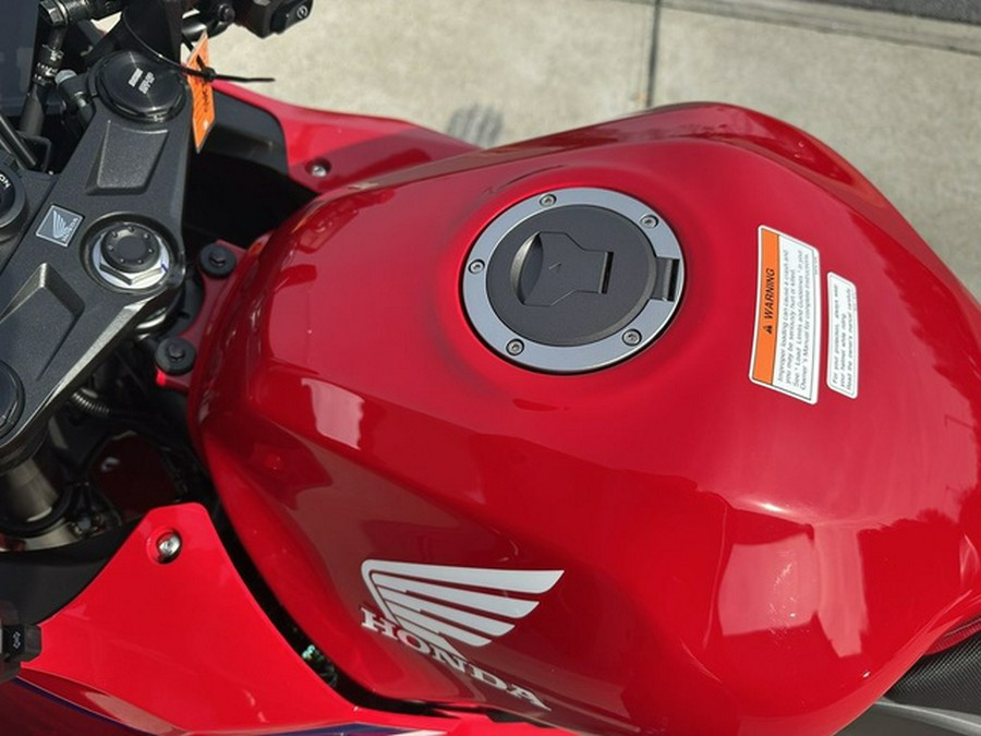 2026 Honda CBR500R