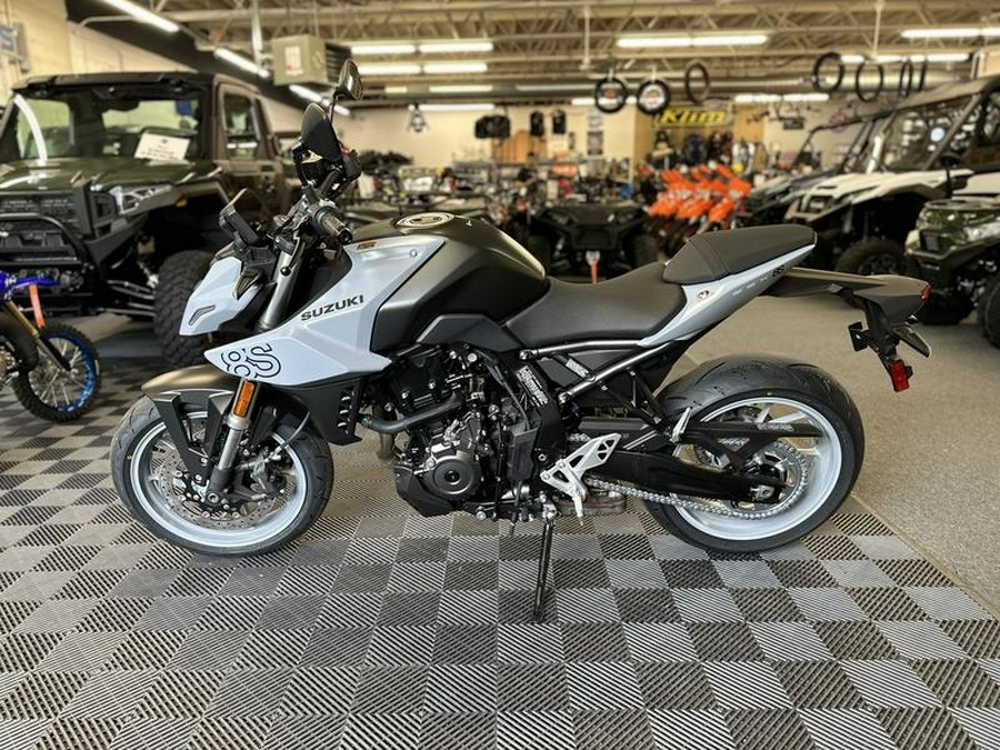 2024 Suzuki GSX-8S