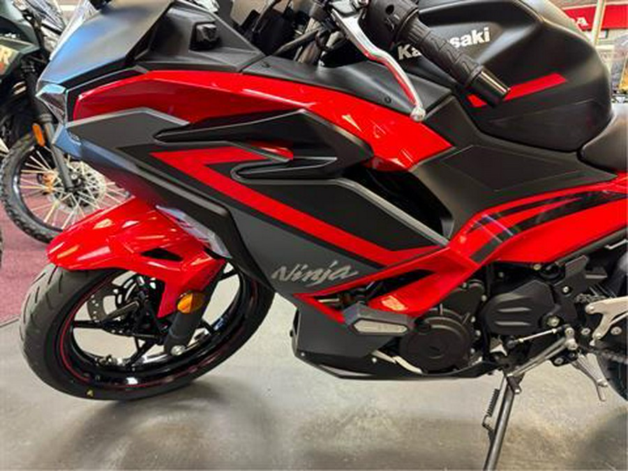 2025 Kawasaki Ninja 500 SE ABS