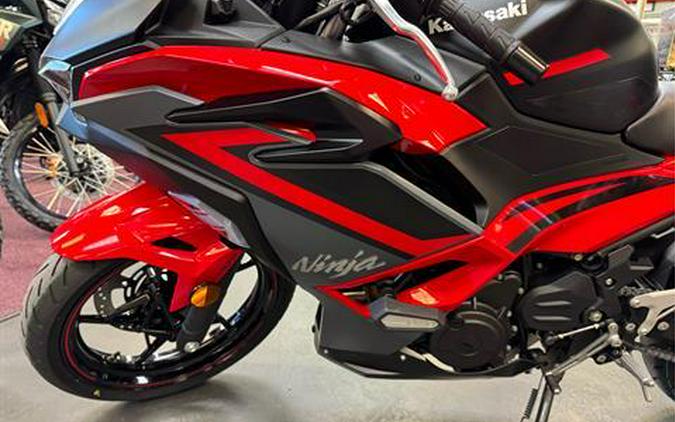 2025 Kawasaki Ninja 500 SE ABS