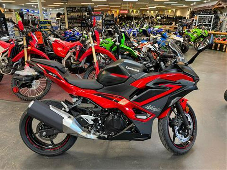 2025 Kawasaki Ninja 500 SE ABS