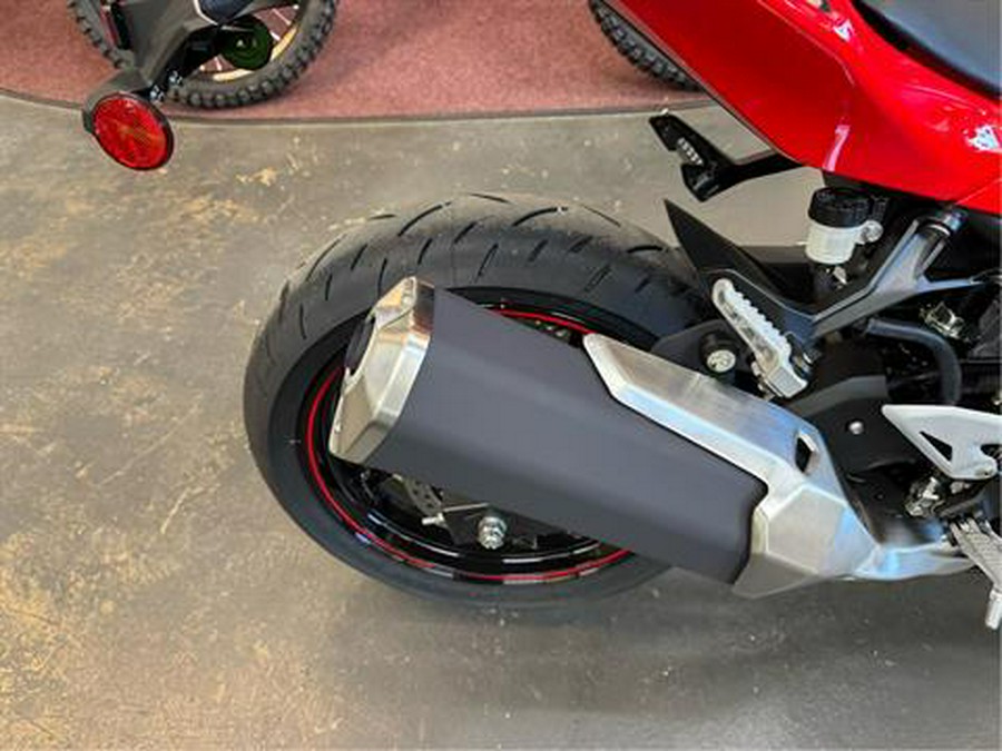 2025 Kawasaki Ninja 500 SE ABS