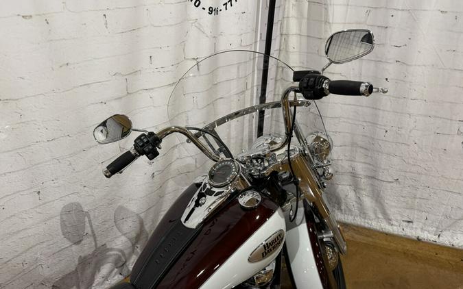 2021 Harley-Davidson Heritage Classic 107 FLHC Mdnght Crimson & Stone Washed White Pearl