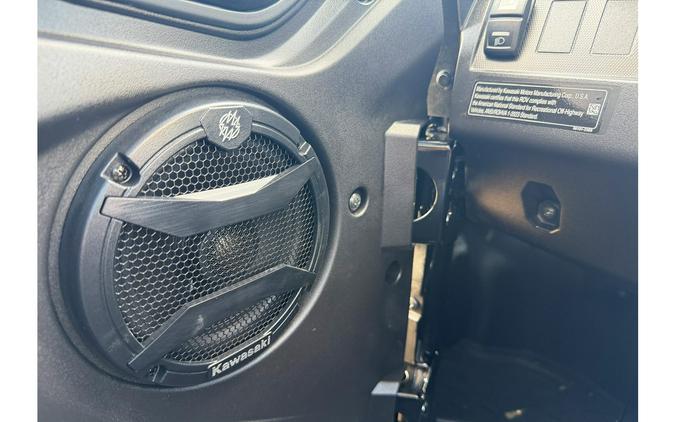 2026 Kawasaki Teryx® KRX™ 1000 Blackout Edition