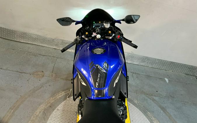 2022 Yamaha Motor Corp., USA YZF-R7 World GP 60th Anniversary Edition