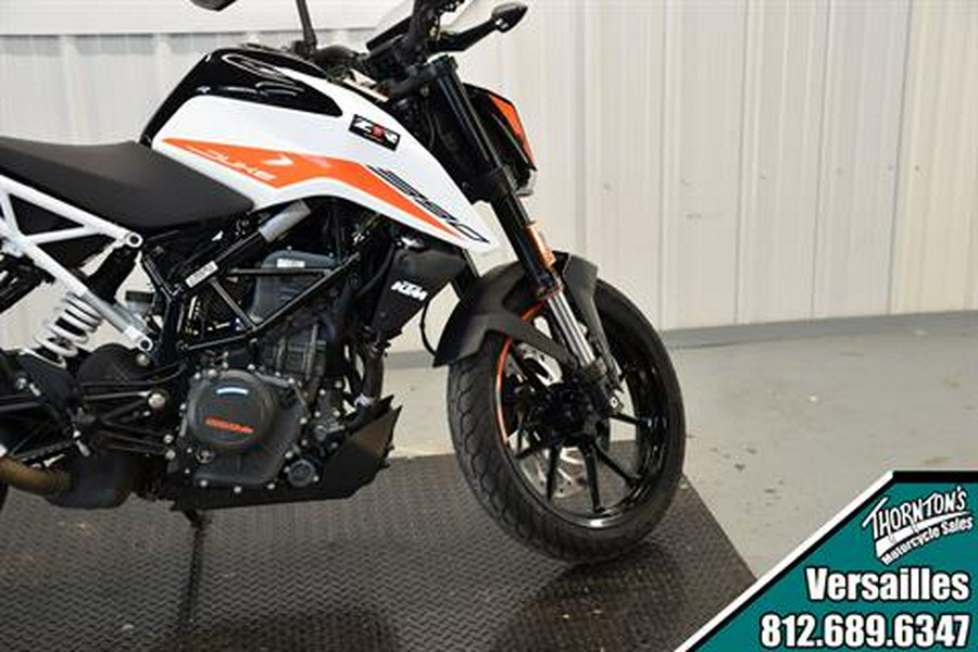 2022 KTM 390 Duke