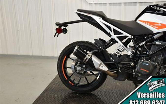 2022 KTM 390 Duke